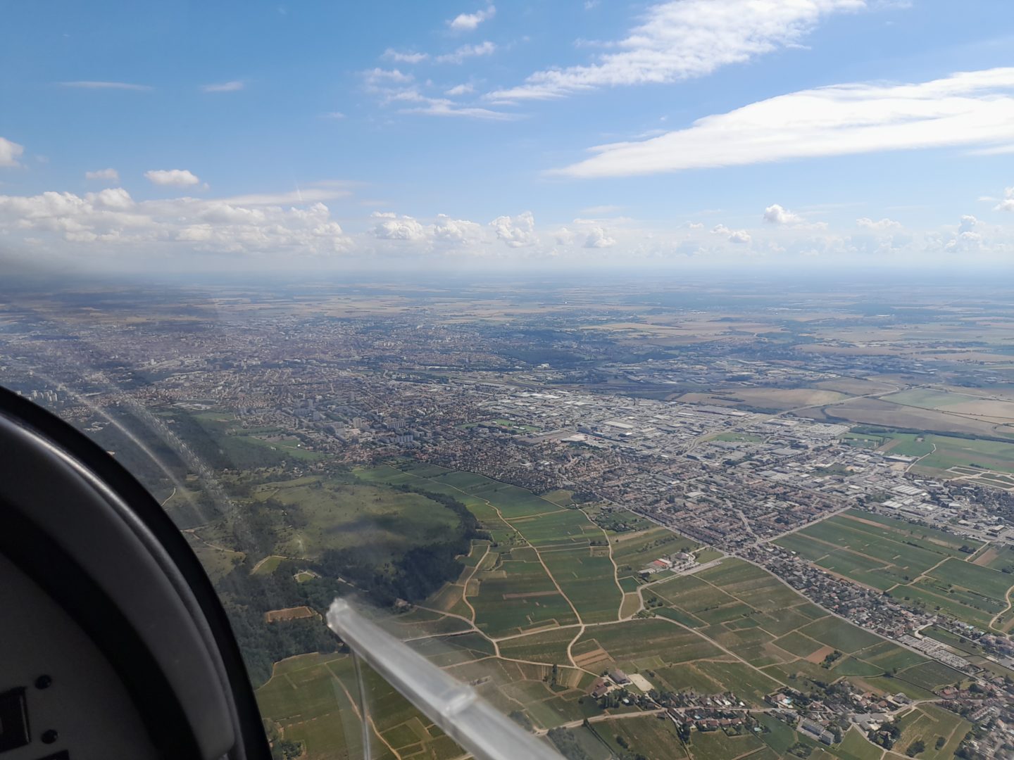 INITIATION A L’ AÉRO CLUB …